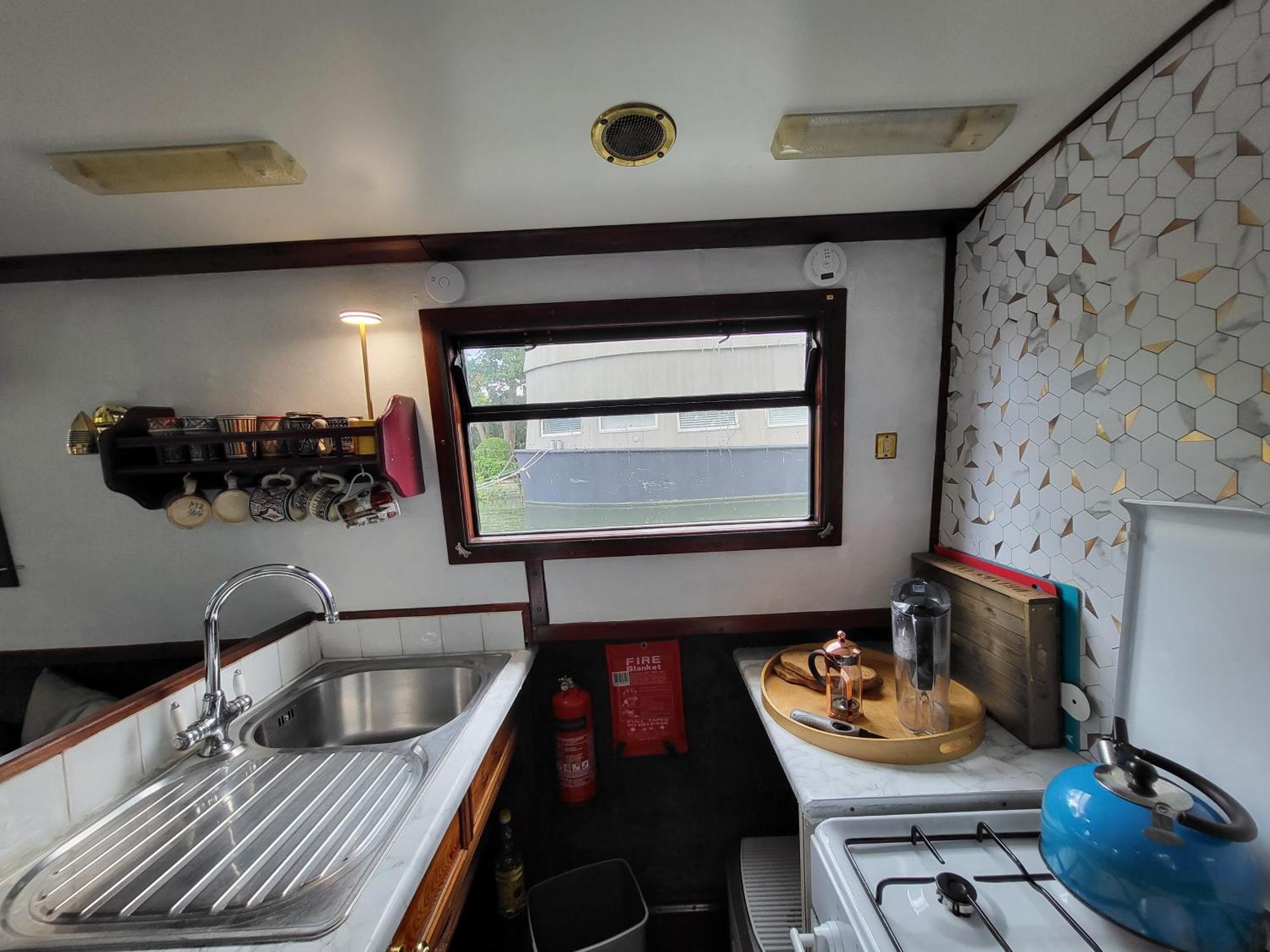 伦敦 Comfy Canal Boat In Little Venice For Family & Friends酒店 外观 照片